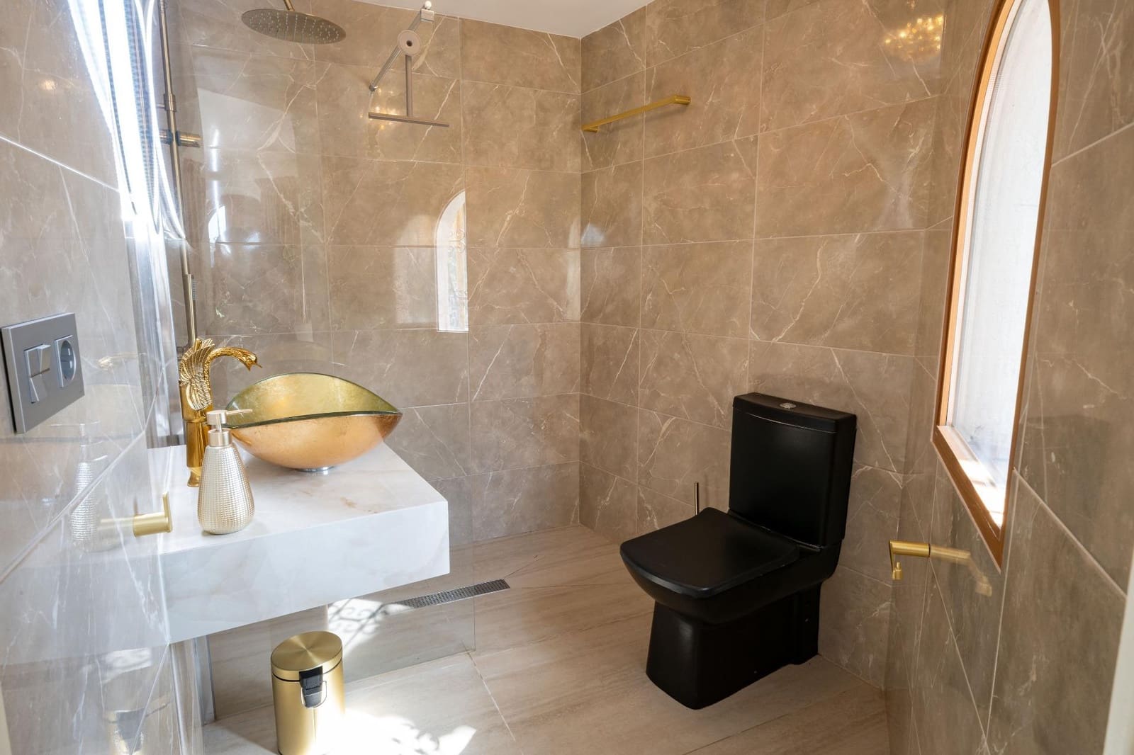 11 quarto Moradia para arrendar em Altea com piscina - 10 000 € (Ref: 10014205)