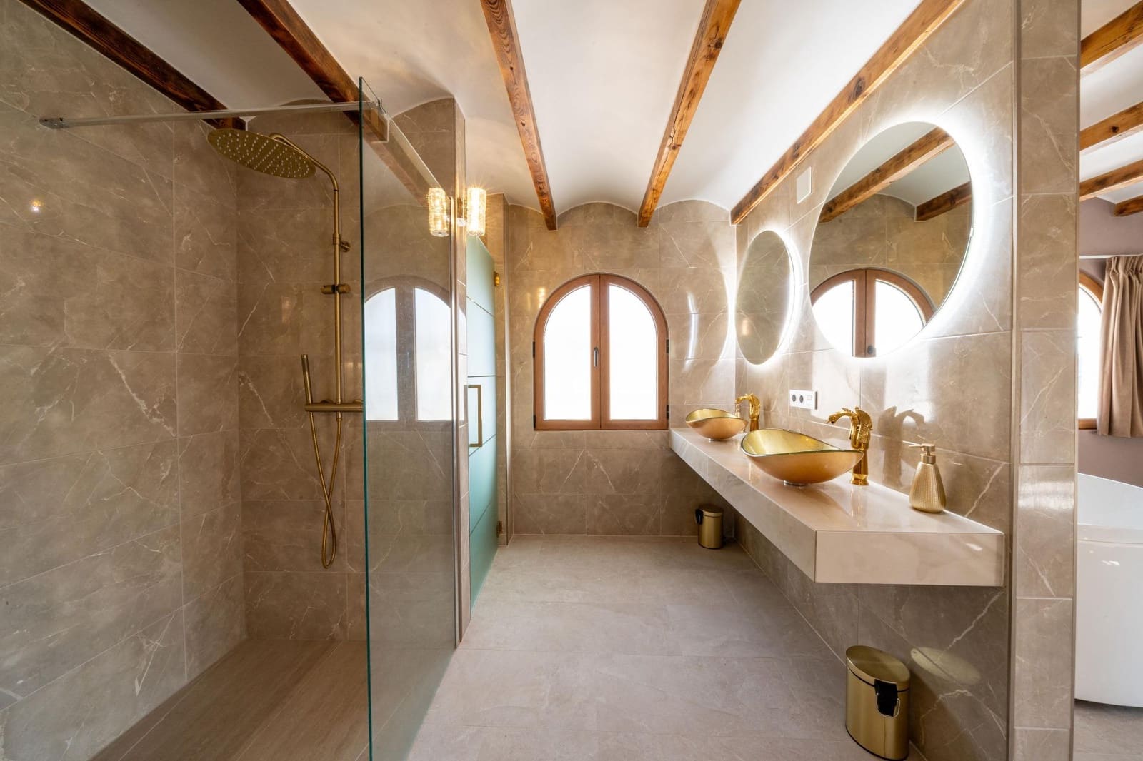 11 quarto Moradia para arrendar em Altea com piscina - 10 000 € (Ref: 10014205)