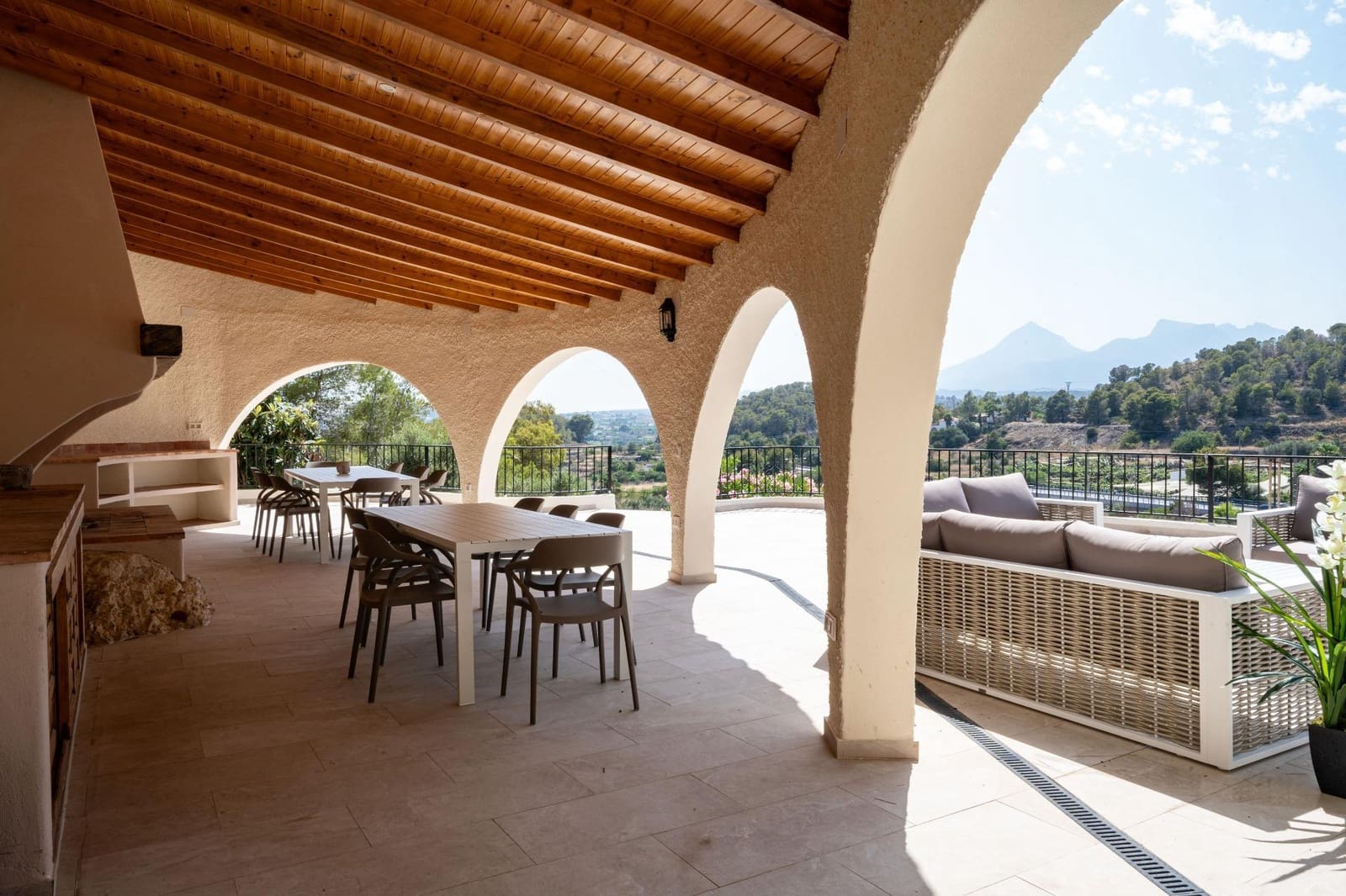 11 quarto Moradia para arrendar em Altea com piscina - 10 000 € (Ref: 10014205)