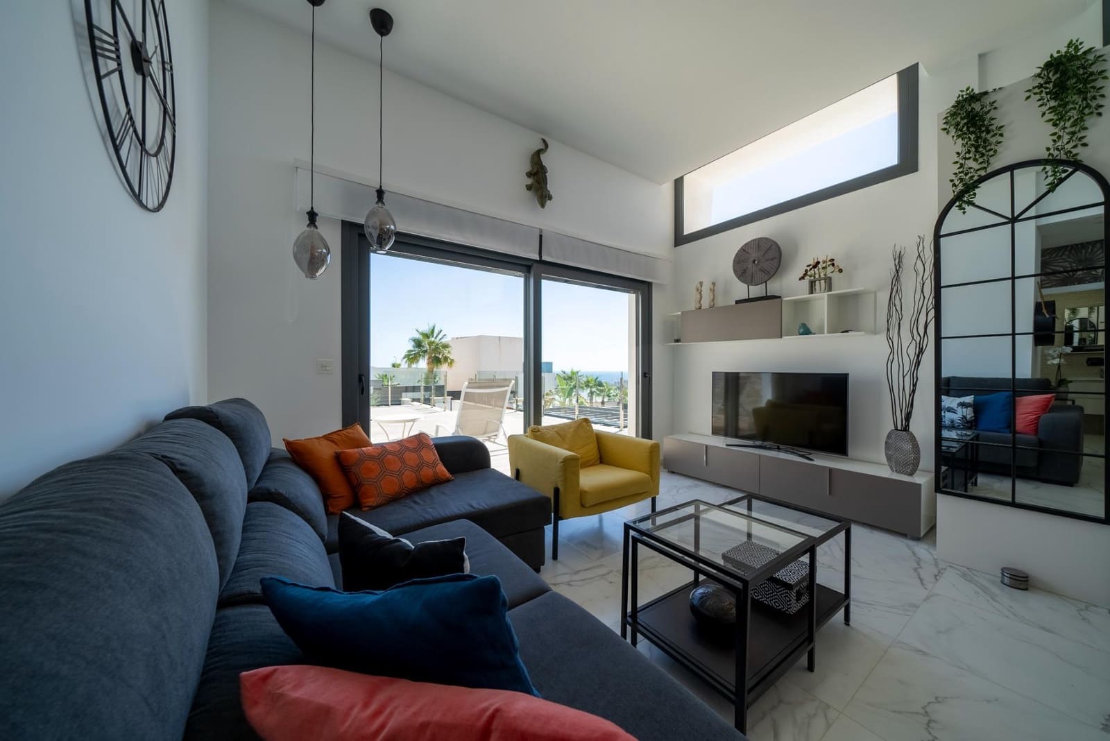 3 bedroom Villa for rent in Finestrat with pool - € 7,000 (Ref: 10014207)