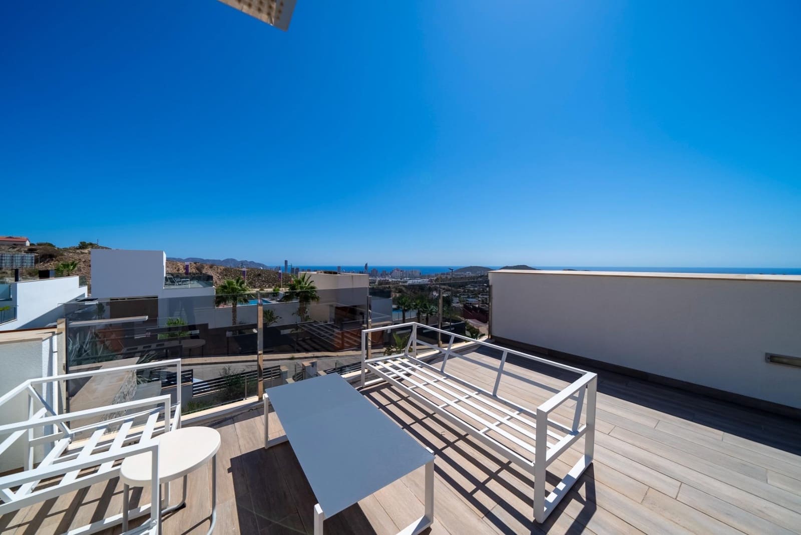 3 bedroom Villa for rent in Finestrat with pool - € 7,000 (Ref: 10014207)