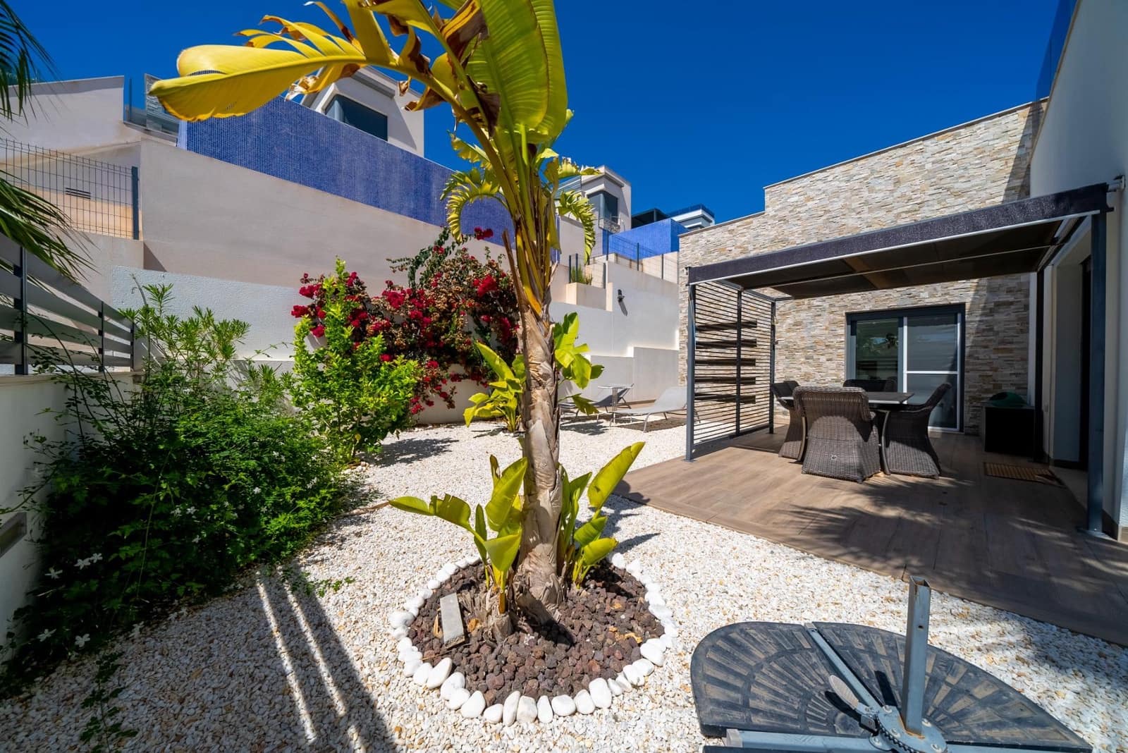 3 bedroom Villa for rent in Finestrat with pool - € 7,000 (Ref: 10014207)