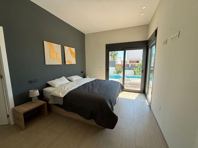 3 slaapkamer Villa te huur in Finestrat - € 7.000 (Ref: 10014208)