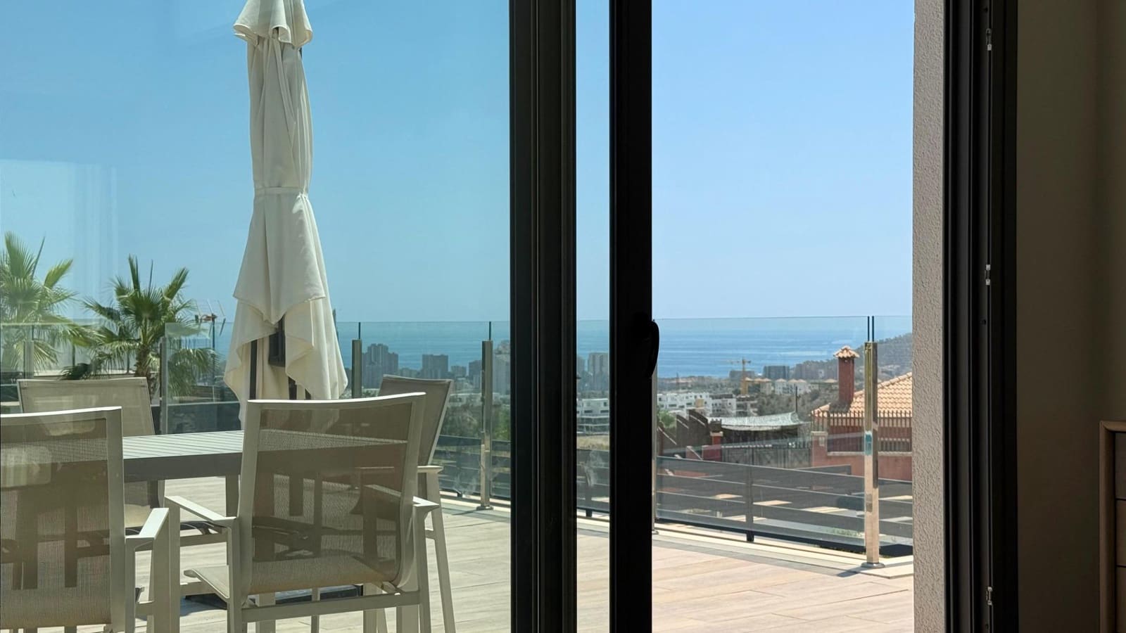 3 quarto Moradia para arrendar em Finestrat - 7 000 € (Ref: 10014208)