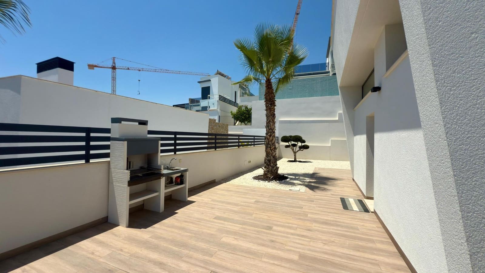 3 quarto Moradia para arrendar em Finestrat - 7 000 € (Ref: 10014208)
