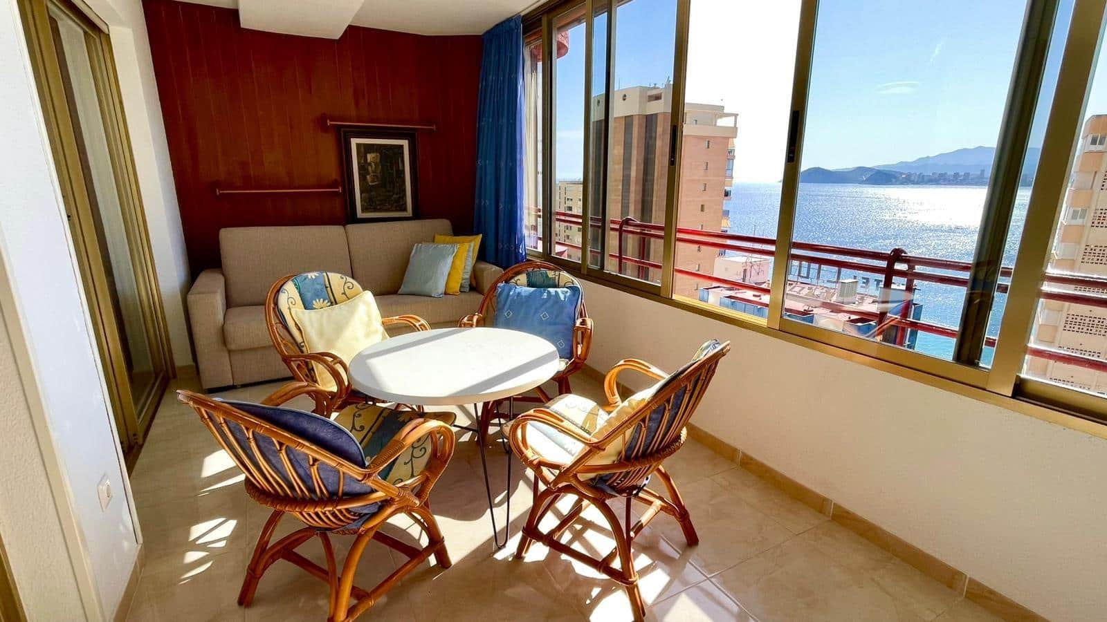 Apartment for rent in Benidorm with garage - € 1,500 (Ref: 10014209)