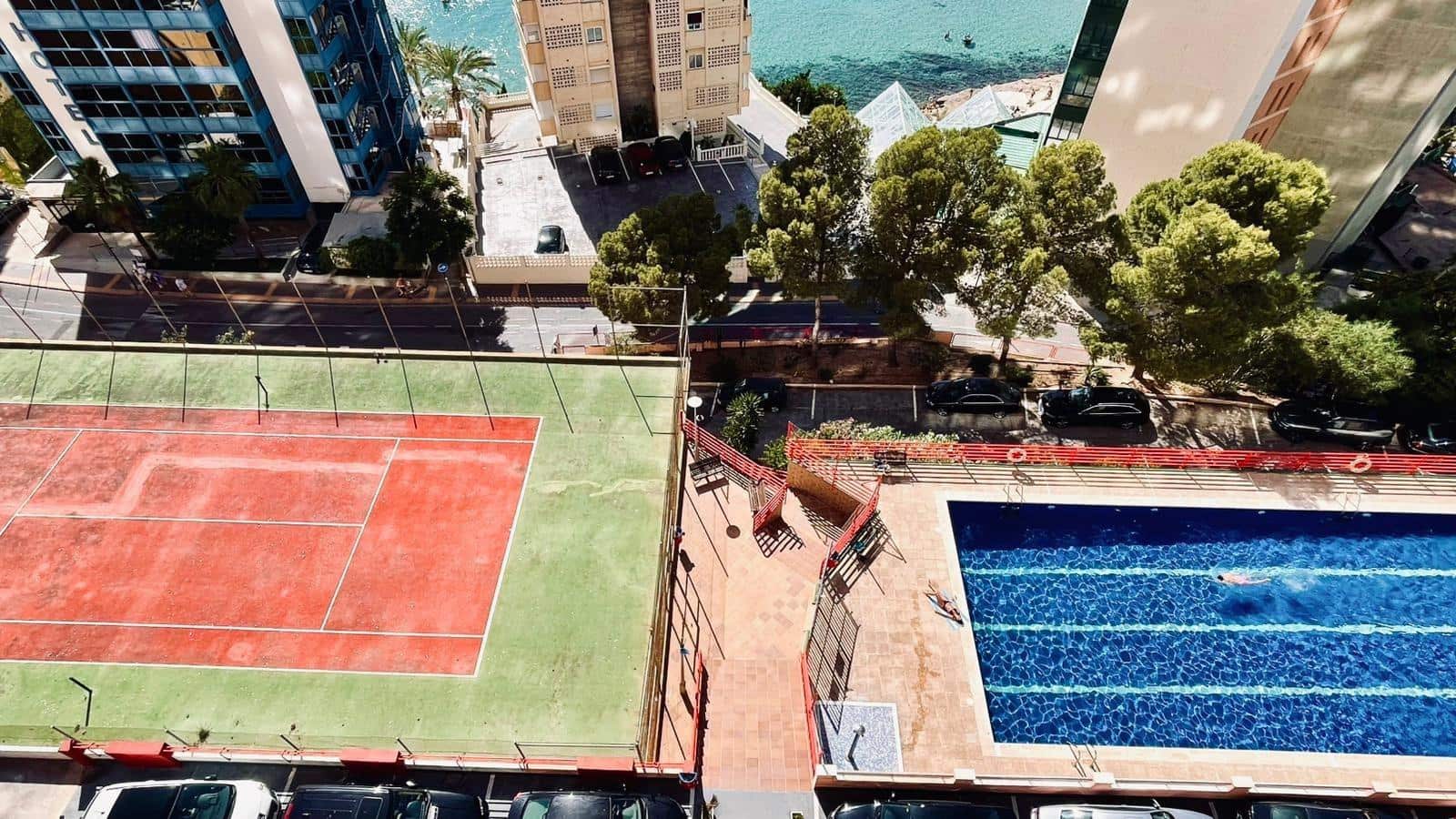 Apartment for rent in Benidorm with garage - € 1,500 (Ref: 10014209)