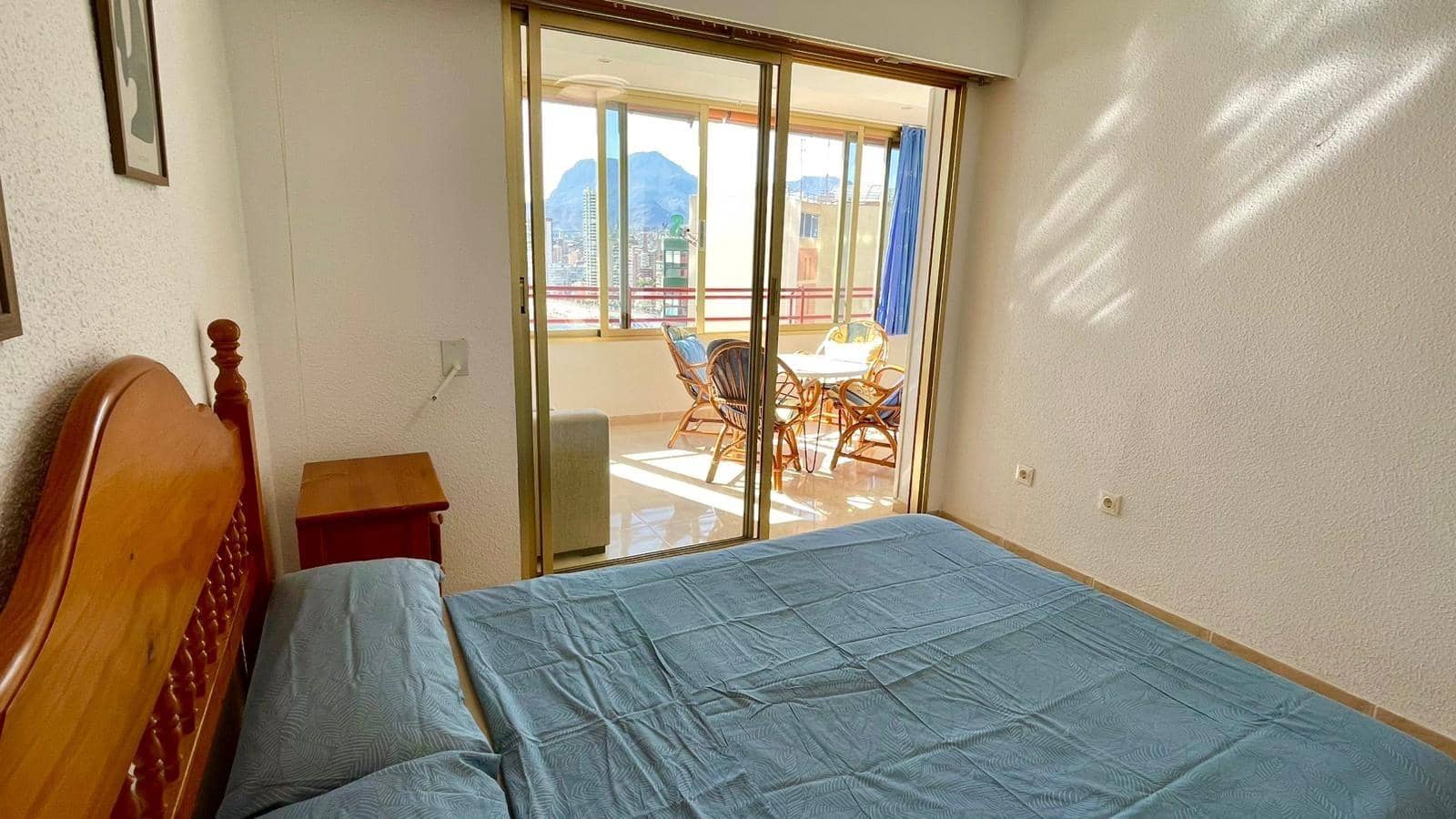 Apartment for rent in Benidorm with garage - € 1,500 (Ref: 10014209)