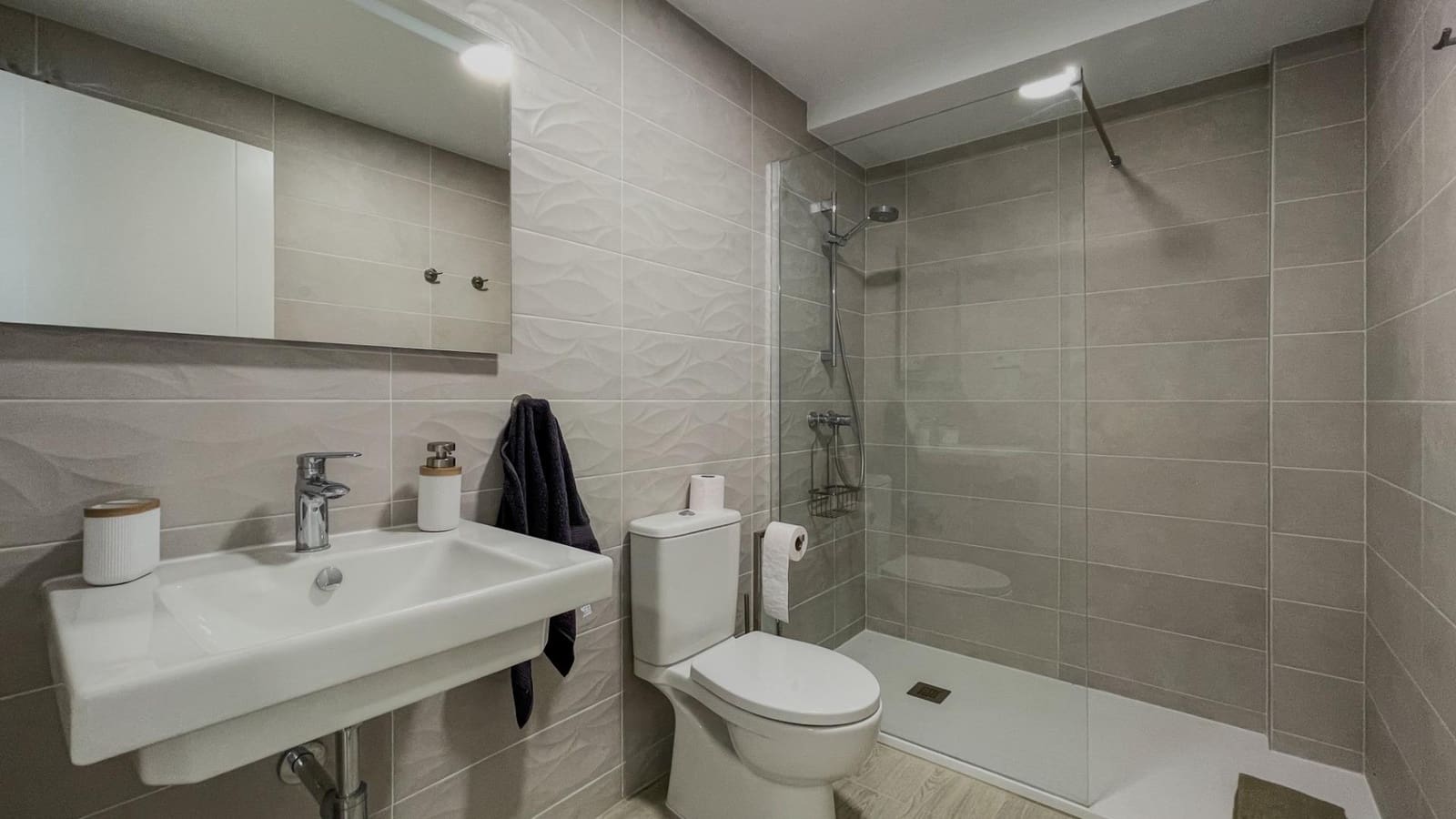 Apartamento de 5 habitaciones en Finestrat en alquiler con piscina - 2.650 € (Ref: 10014210)