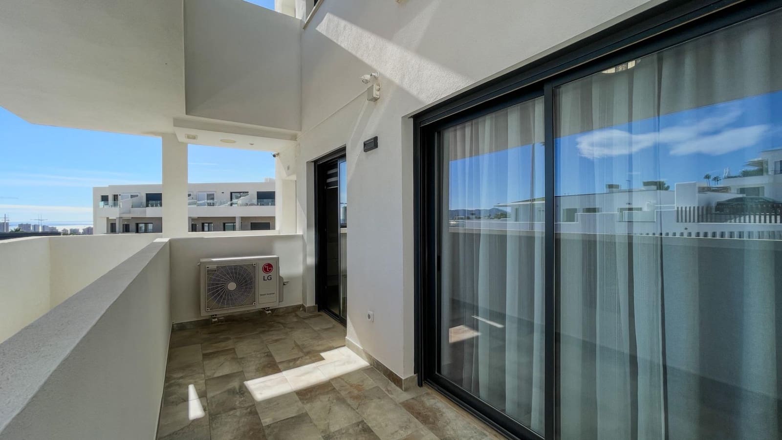 Apartamento de 5 habitaciones en Finestrat en alquiler con piscina - 2.650 € (Ref: 10014210)