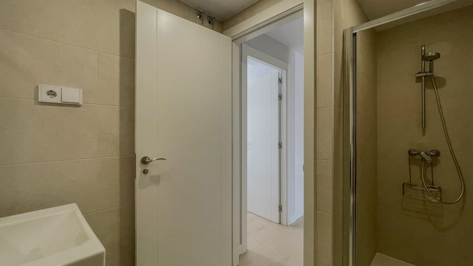 Apartamento de 5 habitaciones en Finestrat en alquiler con piscina - 2.650 € (Ref: 10014210)