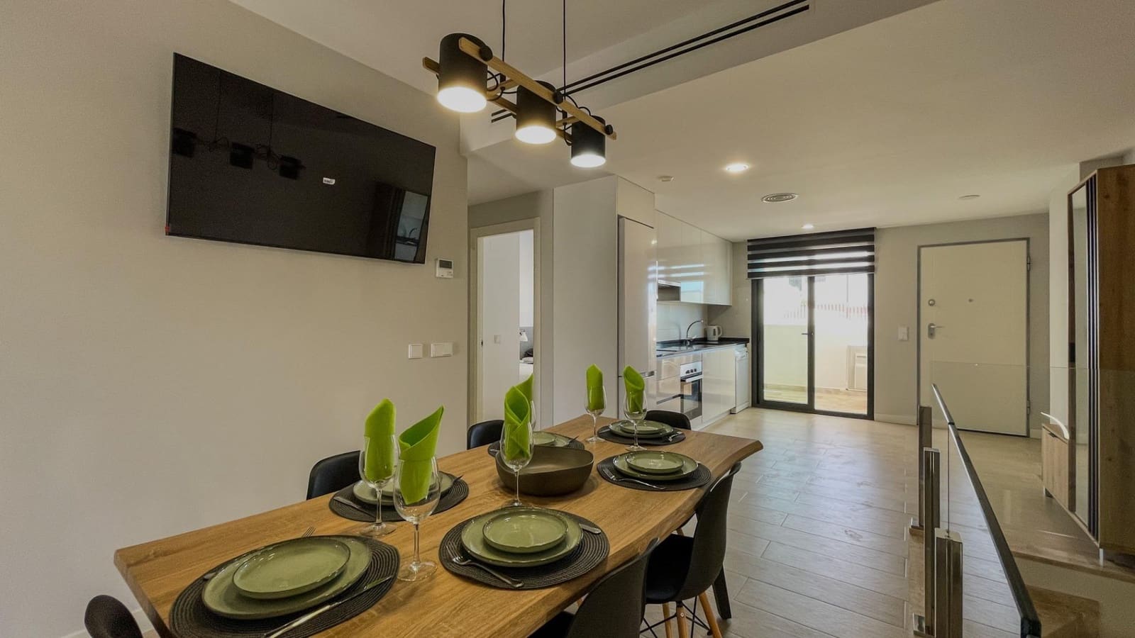 Apartamento de 5 habitaciones en Finestrat en alquiler con piscina - 2.650 € (Ref: 10014210)