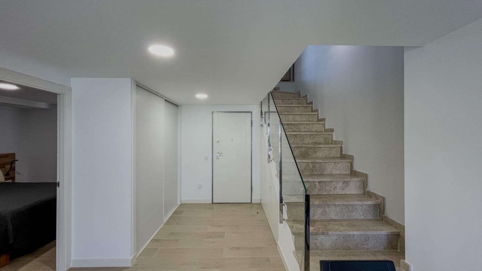 Apartamento de 5 habitaciones en Finestrat en alquiler con piscina - 2.650 € (Ref: 10014210)