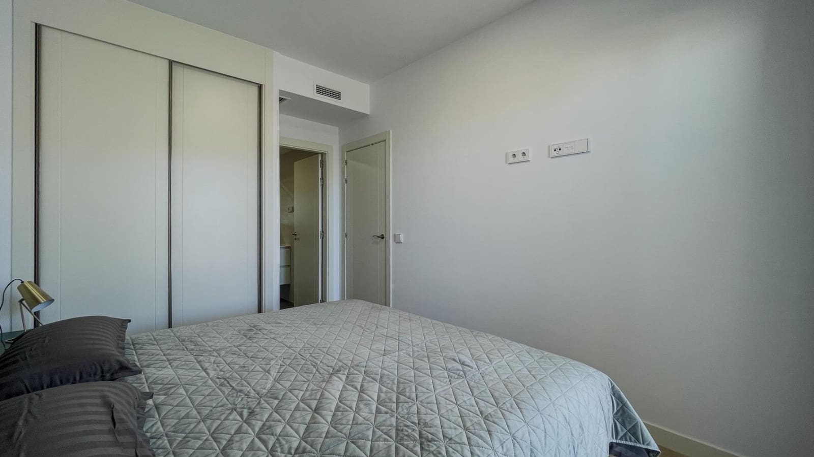 Apartamento de 5 habitaciones en Finestrat en alquiler con piscina - 2.650 € (Ref: 10014210)
