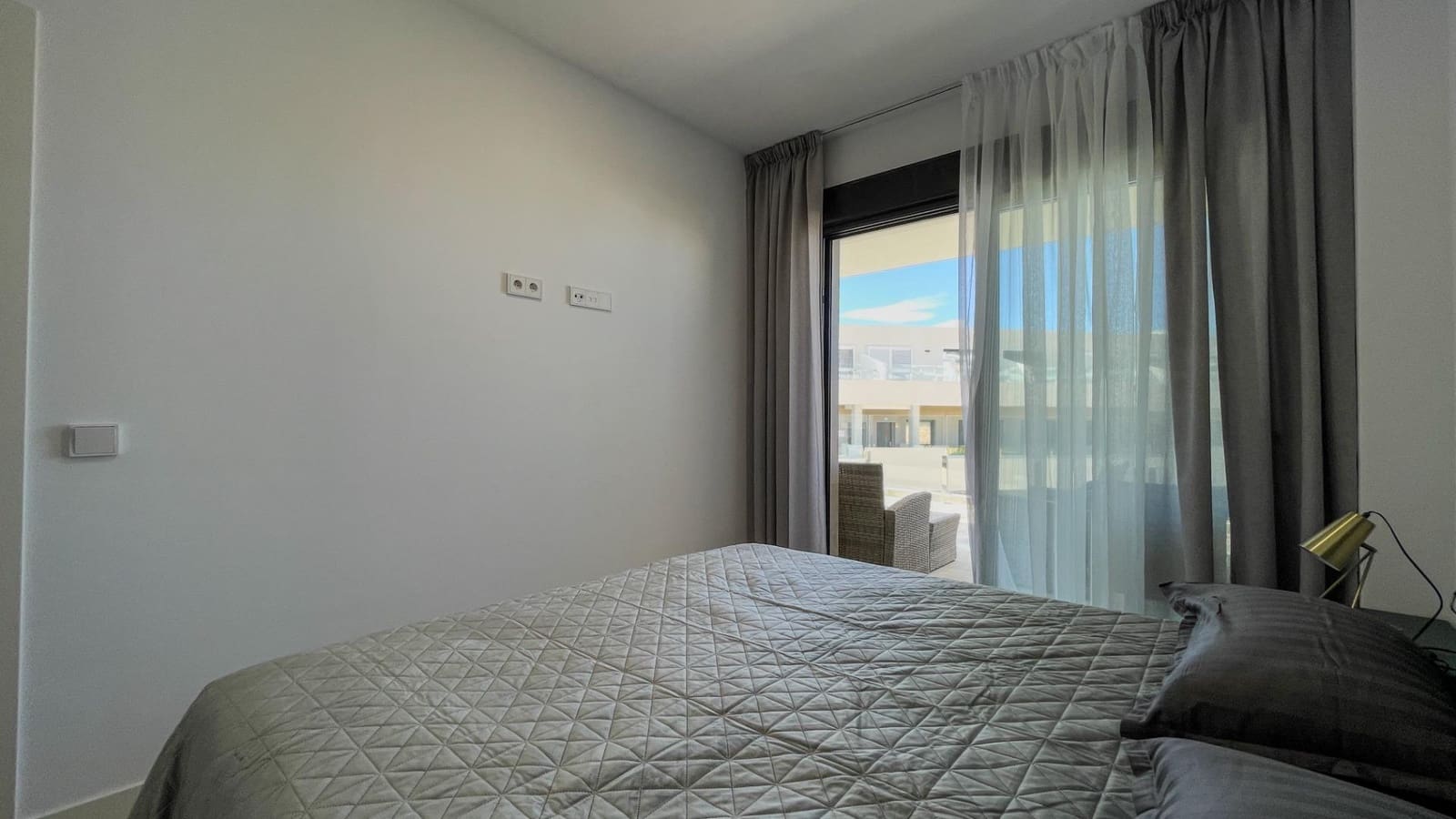 Apartamento de 5 habitaciones en Finestrat en alquiler con piscina - 2.650 € (Ref: 10014210)