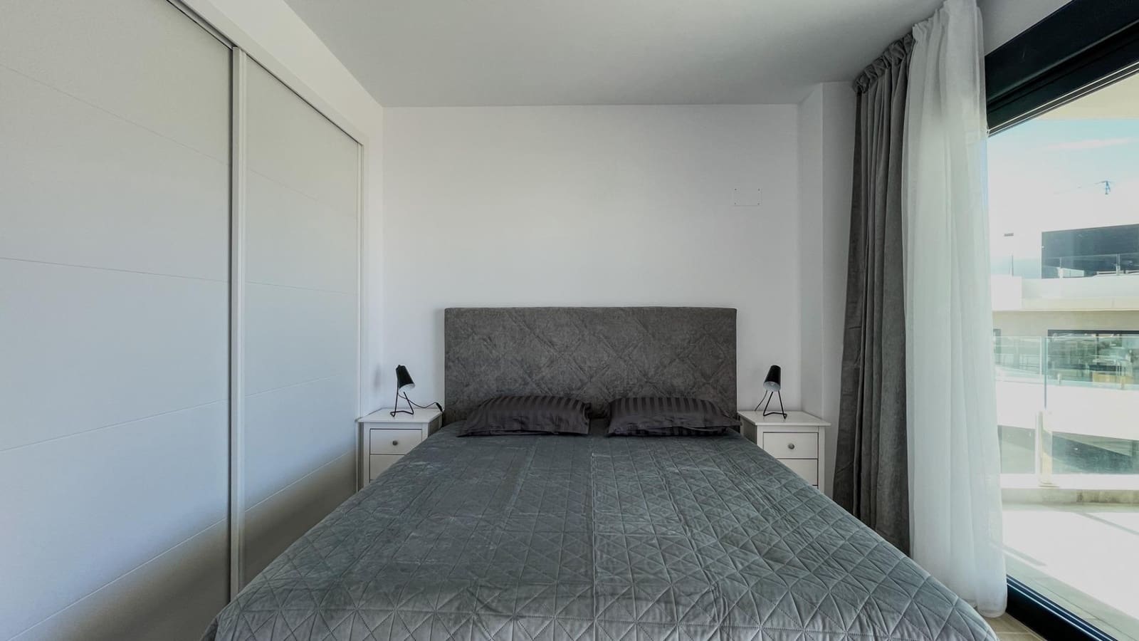 Apartamento de 5 habitaciones en Finestrat en alquiler con piscina - 2.650 € (Ref: 10014210)