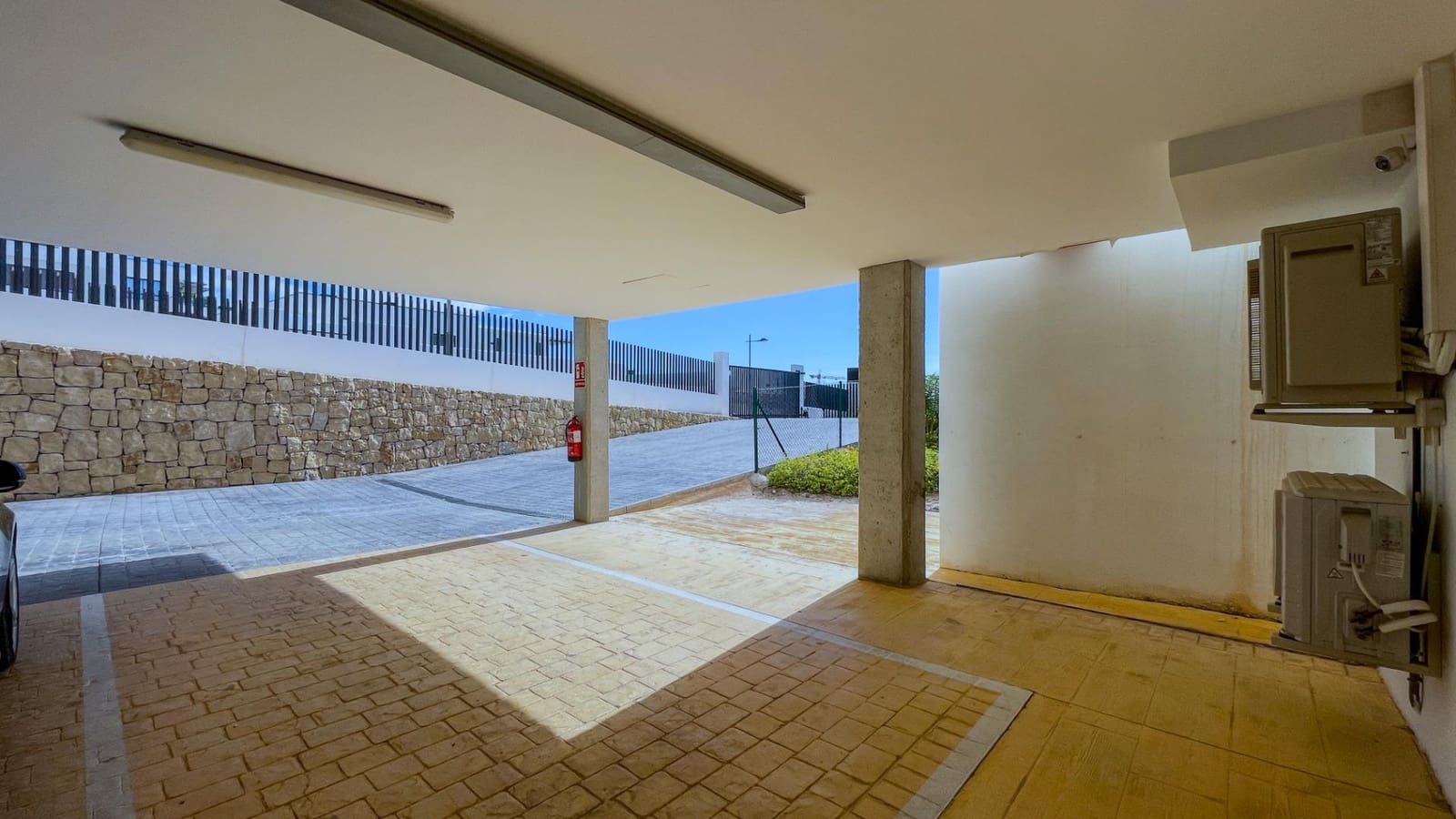 Apartamento de 5 habitaciones en Finestrat en alquiler con piscina - 2.650 € (Ref: 10014210)