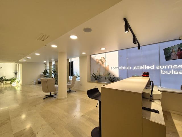 8 soveværelse Erhverv til leje i Alicante by - € 2.550 (Ref: 10014211)