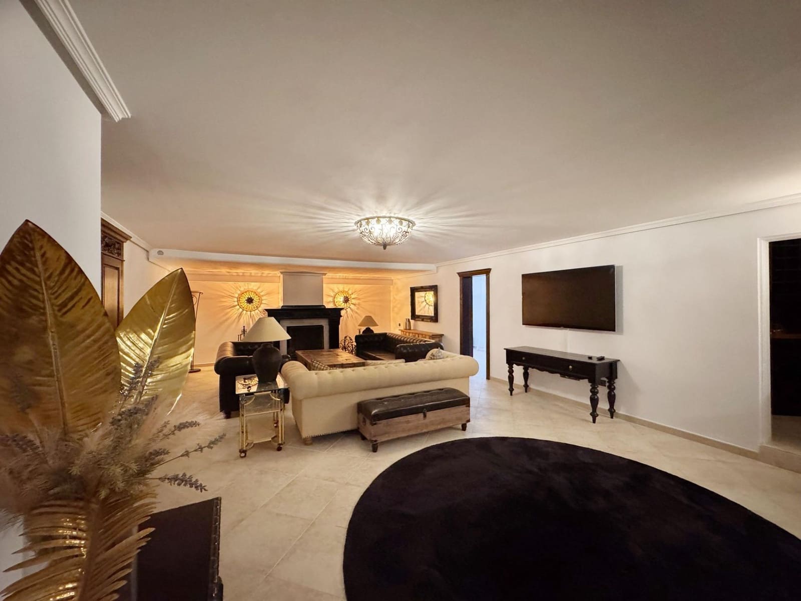 Villa/Maison de 7 chambres à louer à La Nucia avec piscine garage - 5 800 € (Ref: 10014213)