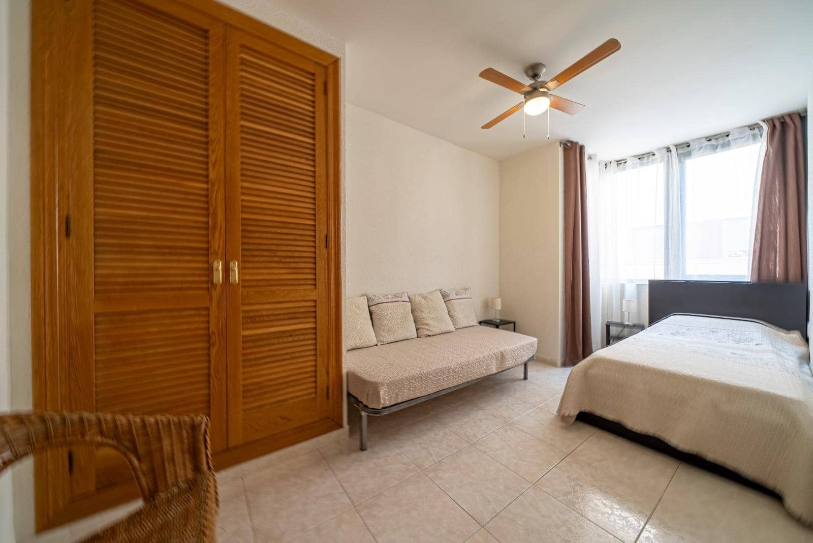 2 makuuhuone Huoneisto vuokrattavana paikassa Alicante kaupunki - 1 800 € (Ref: 10014214)
