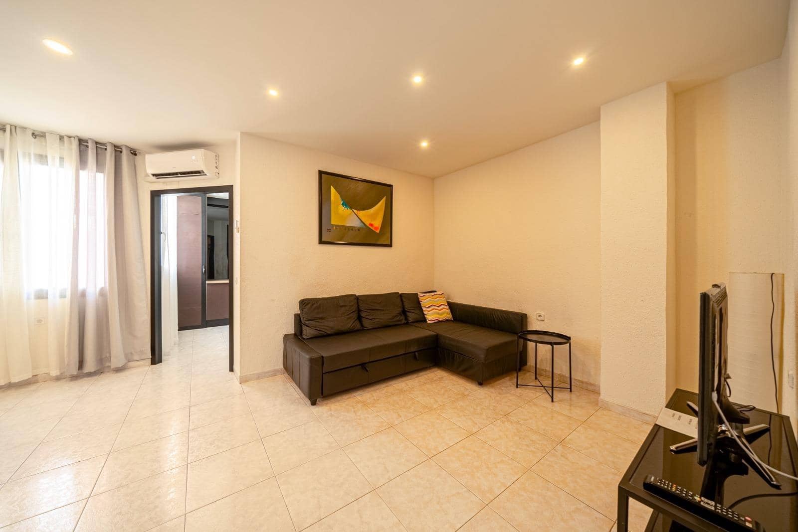 2 makuuhuone Huoneisto vuokrattavana paikassa Alicante kaupunki - 1 800 € (Ref: 10014214)