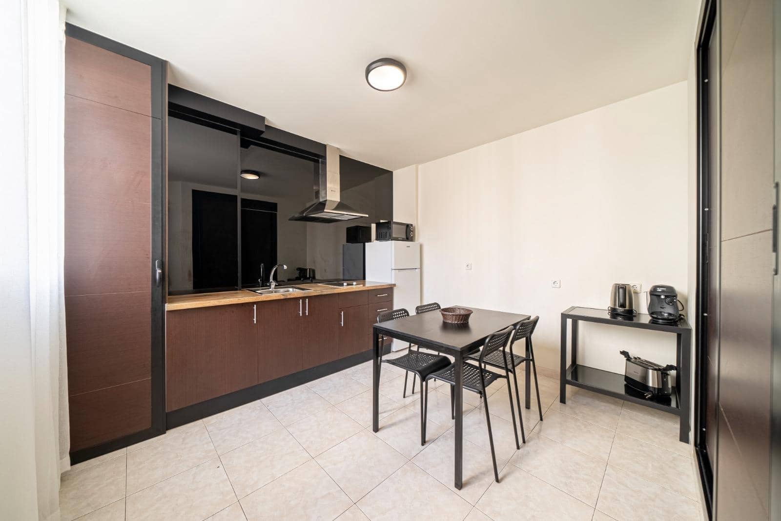 2 makuuhuone Huoneisto vuokrattavana paikassa Alicante kaupunki - 1 800 € (Ref: 10014214)