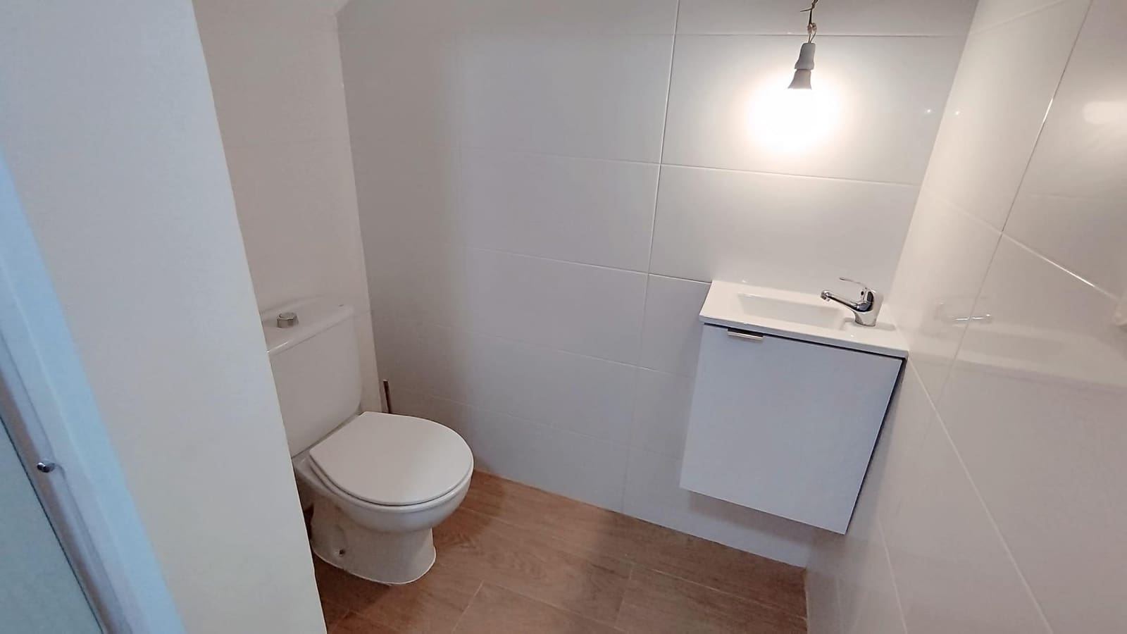 Commercieel te huur in Alicante stad - € 800 (Ref: 10014215)
