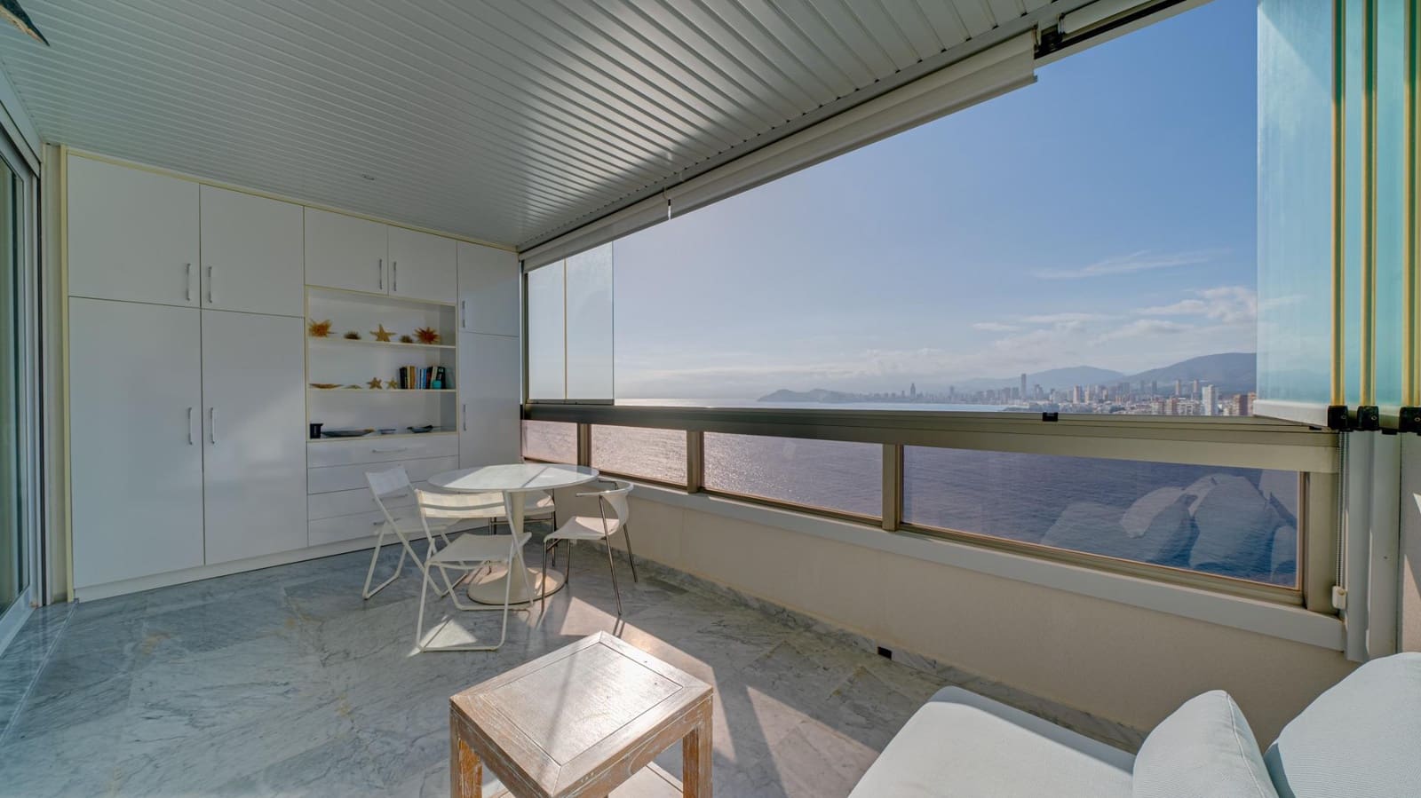 1 sovrum Lägenhet att hyra i Benidorm med pool garage - 1 500 € (Ref: 10014217)