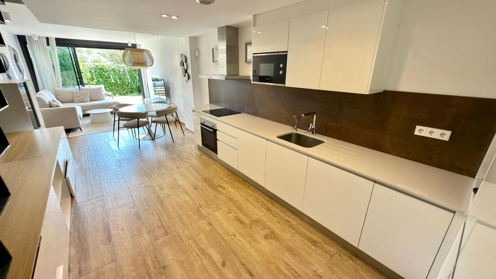 2 bedroom Apartment for rent in La Villajoyosa / Vila Joiosa with pool garage - € 3,000 (Ref: 10014218)