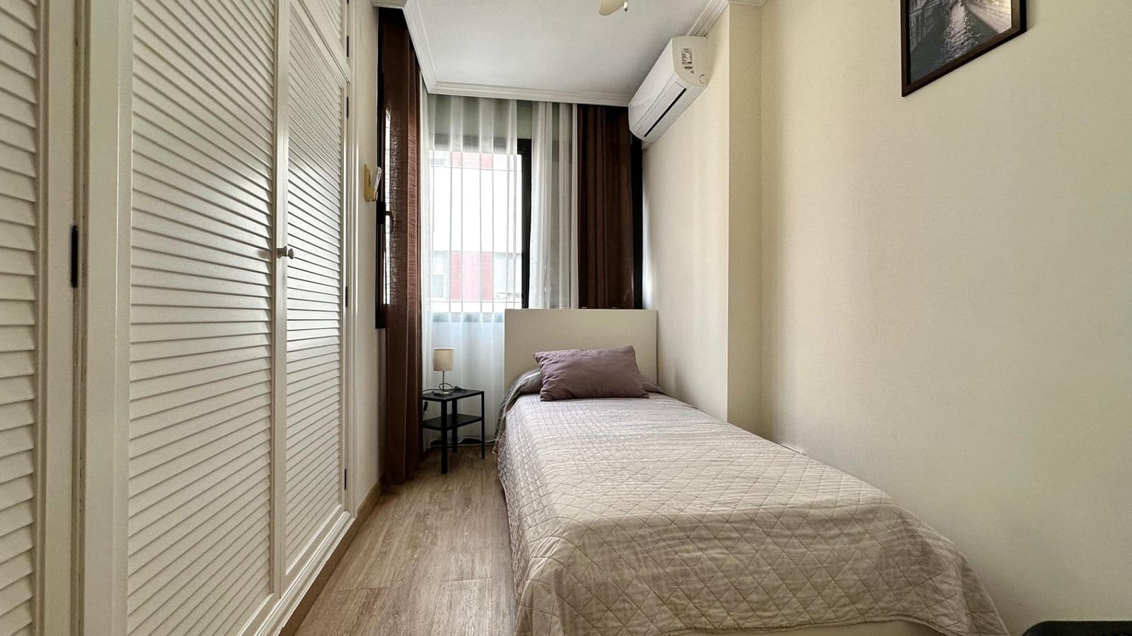 3 makuuhuone Huoneisto vuokrattavana paikassa Alicante kaupunki - 1 800 € (Ref: 10014222)