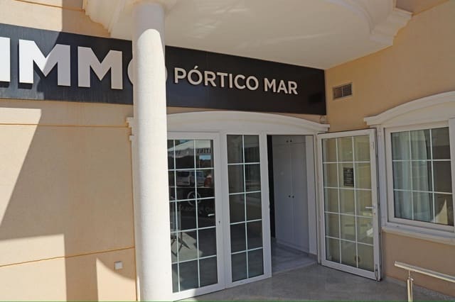 Büro zu vermieten in Guardamar del Segura - 1.300 € (Ref: 10014225)