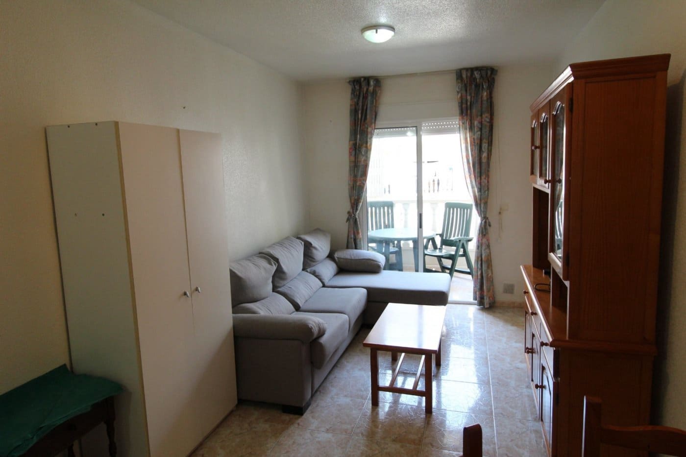 1 bedroom Apartment for rent in Torrevieja with pool - € 650 (Ref: 10014226)