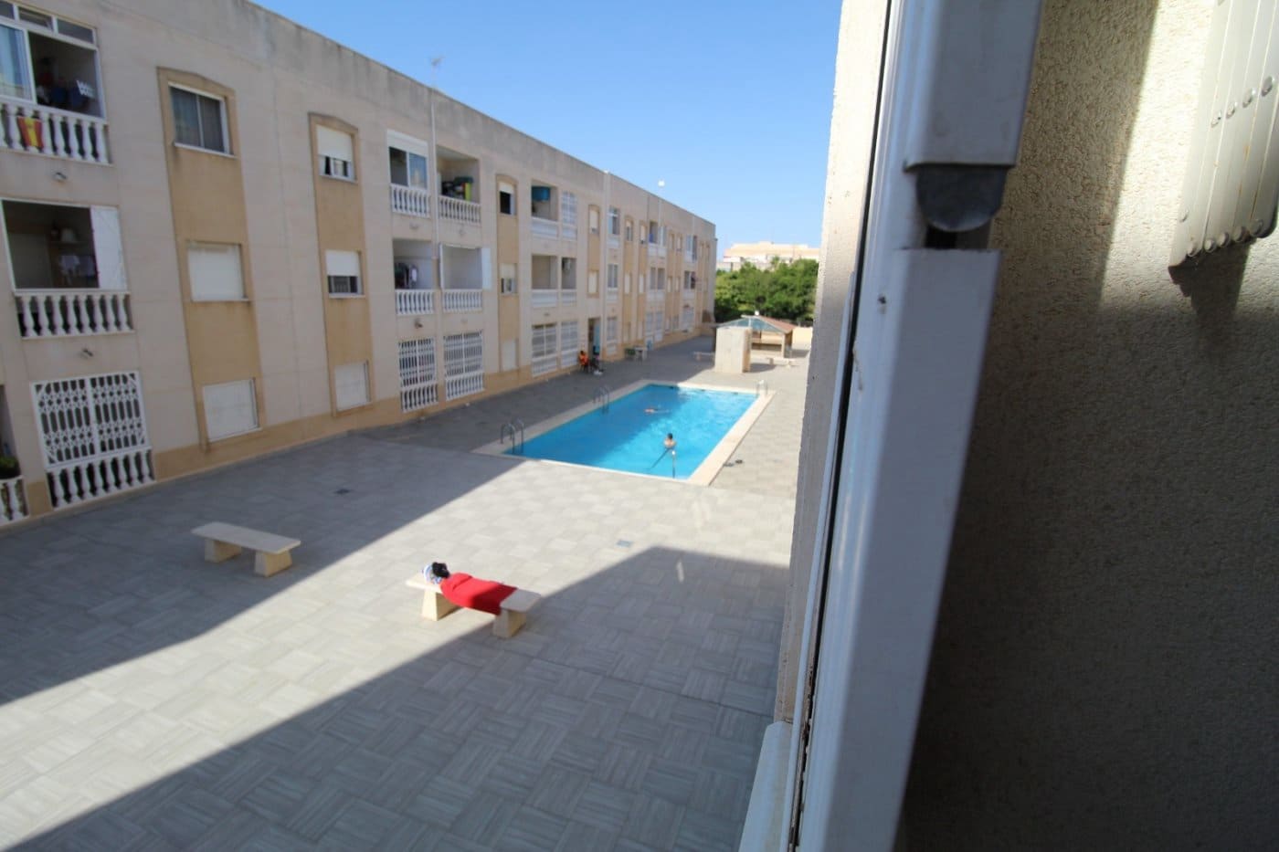 1 bedroom Apartment for rent in Torrevieja with pool - € 650 (Ref: 10014226)