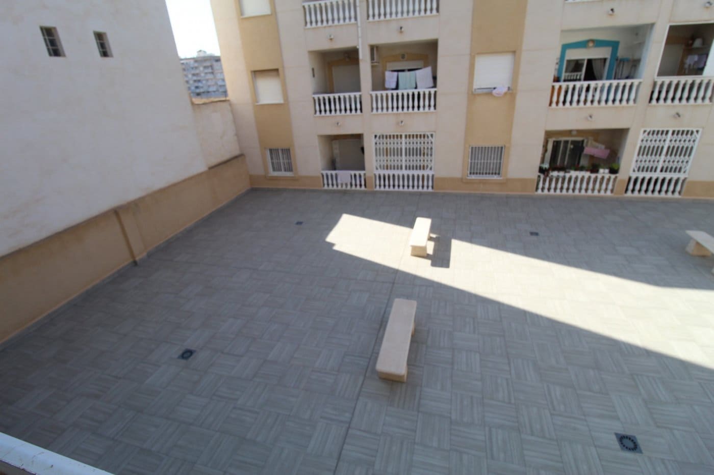 1 bedroom Apartment for rent in Torrevieja with pool - € 650 (Ref: 10014226)