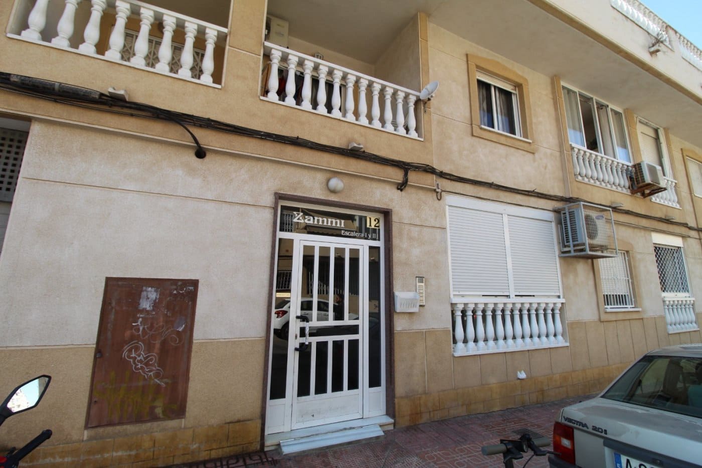 1 bedroom Apartment for rent in Torrevieja with pool - € 650 (Ref: 10014226)