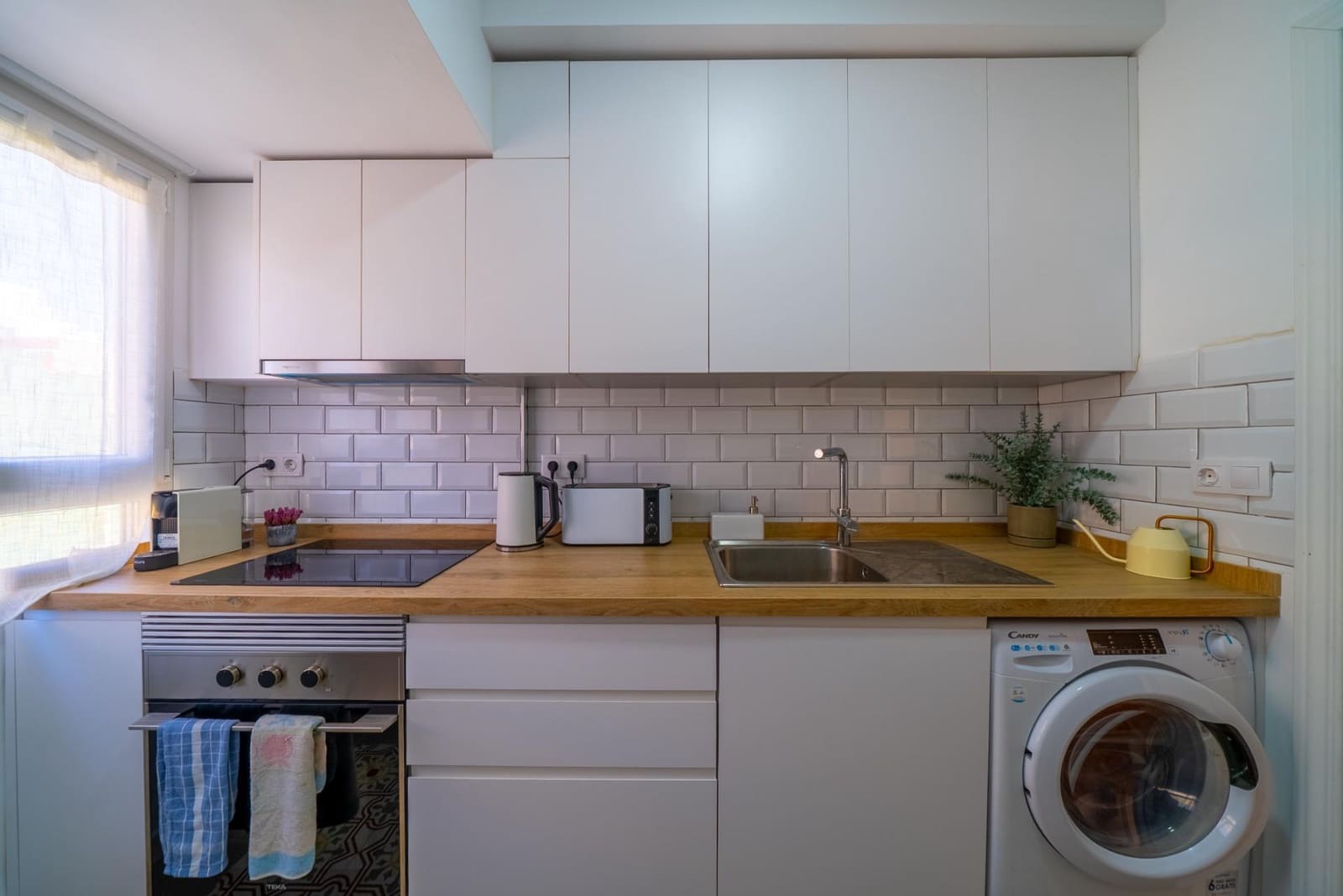 1 sovrum Lägenhet att hyra i Alicante stad - 1 300 € (Ref: 10014228)