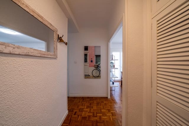 1 sovrum Lägenhet att hyra i Alicante stad - 1 300 € (Ref: 10014228)