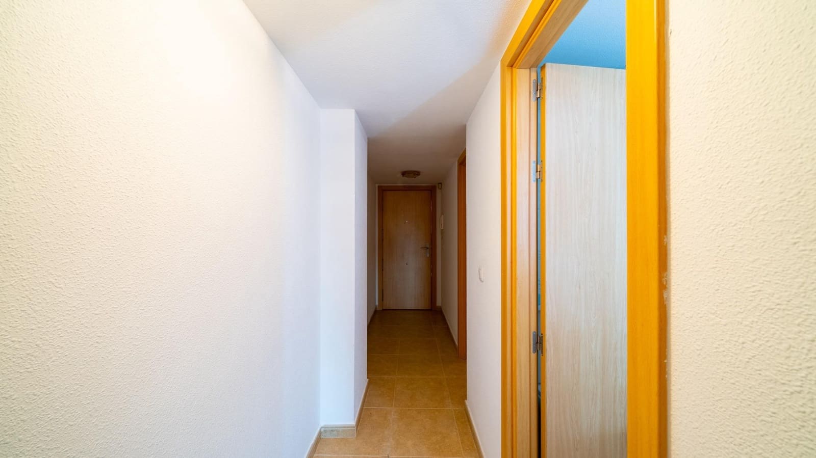 2 Zimmer Apartment zu vermieten in El Campello mit Pool Garage - 1.000 € (Ref: 10014229)