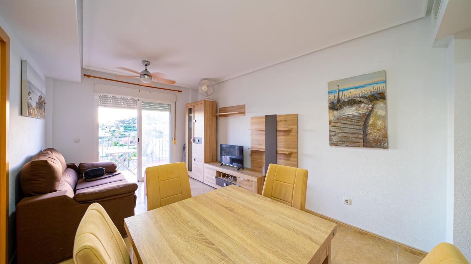 2 Zimmer Apartment zu vermieten in El Campello mit Pool Garage - 1.000 € (Ref: 10014229)