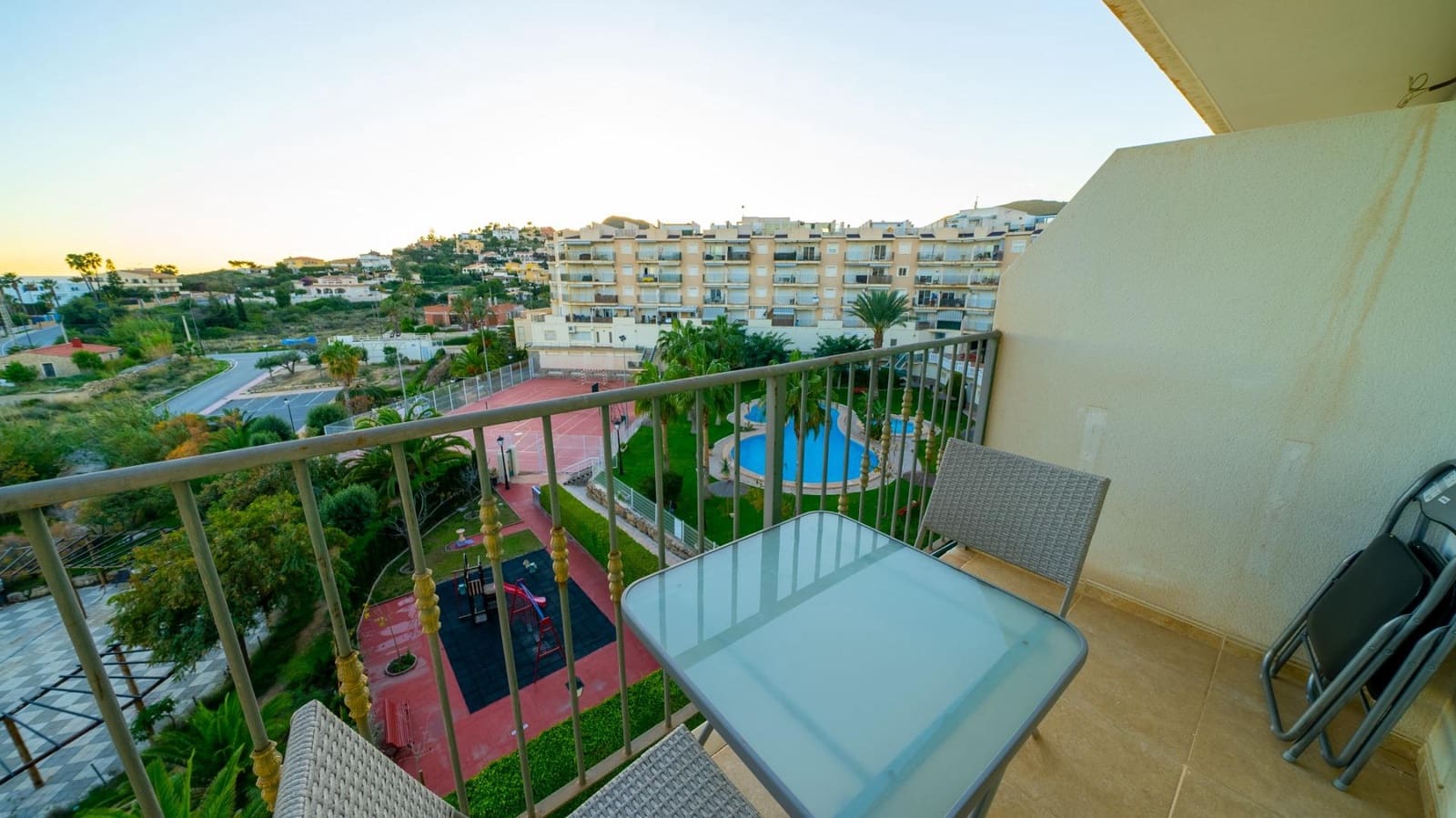 2 Zimmer Apartment zu vermieten in El Campello mit Pool Garage - 1.000 € (Ref: 10014229)