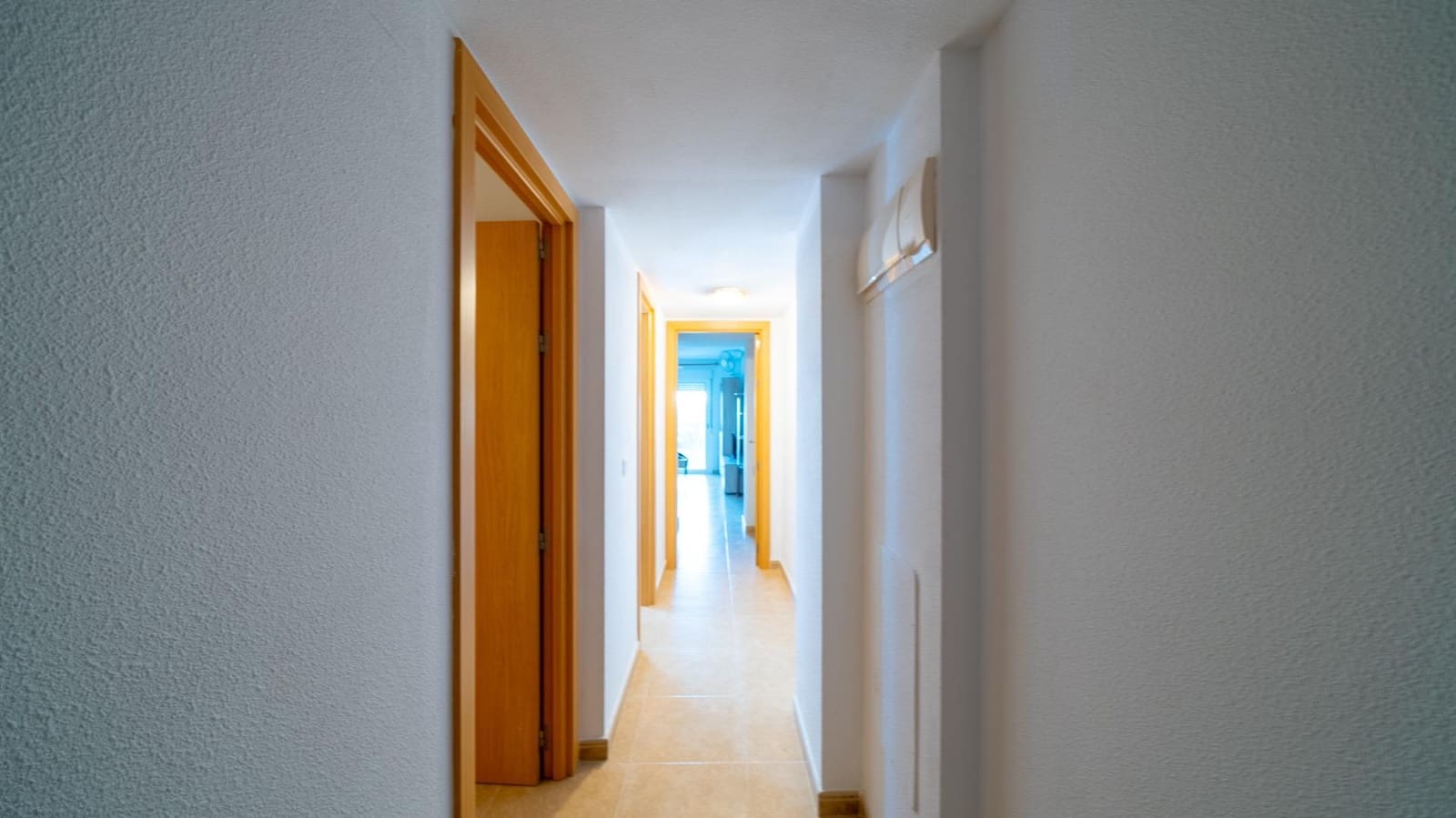 2 Zimmer Apartment zu vermieten in El Campello mit Pool Garage - 1.000 € (Ref: 10014229)