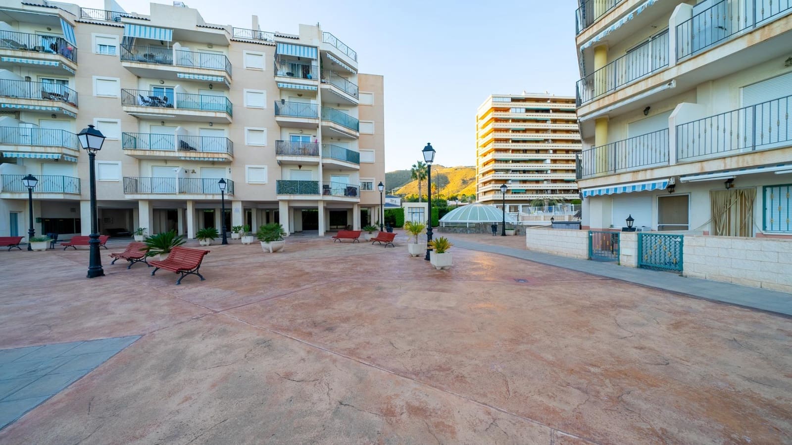 2 Zimmer Apartment zu vermieten in El Campello mit Pool Garage - 1.000 € (Ref: 10014229)