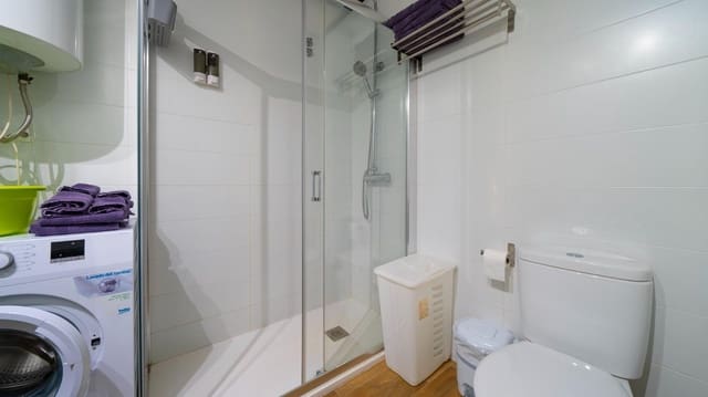 2 slaapkamer Appartement te huur in Alicante stad - € 1.800 (Ref: 10014230)
