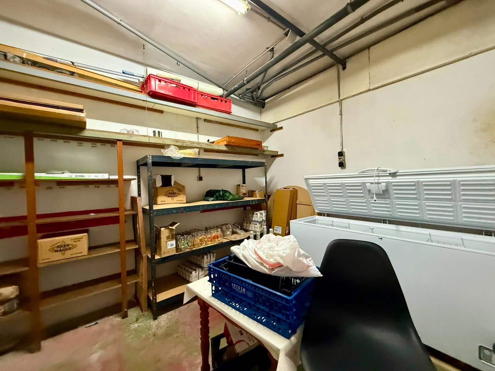 Comercial para arrendar em Guardamar del Segura com garagem - 1 500 € (Ref: 10015615)