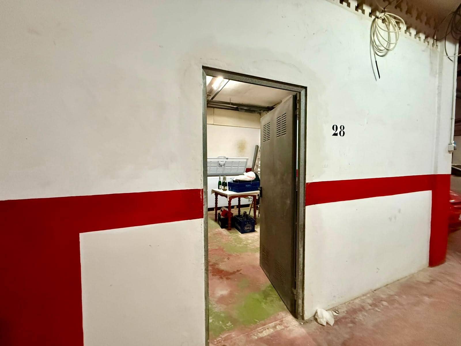 Comercial para arrendar em Guardamar del Segura com garagem - 1 500 € (Ref: 10015615)