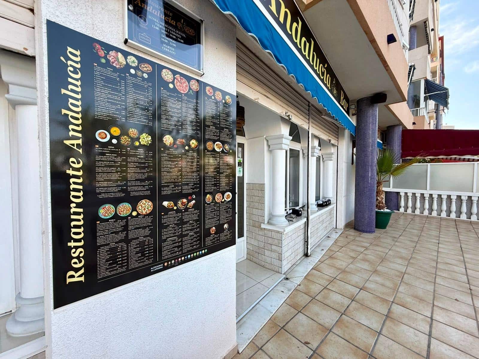 Comercial para arrendar em Guardamar del Segura com garagem - 1 500 € (Ref: 10015615)