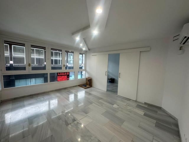3 sovrum Lägenhet att hyra i Mercado, Alicante stad - 1 800 € (Ref: 10015617)