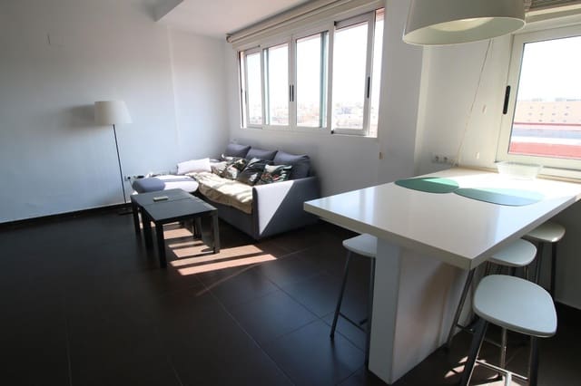 1 sovrum Lägenhet att hyra i Alicante stad - 1 100 € (Ref: 10015618)