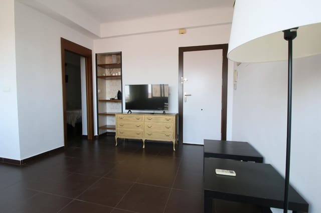 1 sovrum Lägenhet att hyra i Alicante stad - 1 100 € (Ref: 10015618)