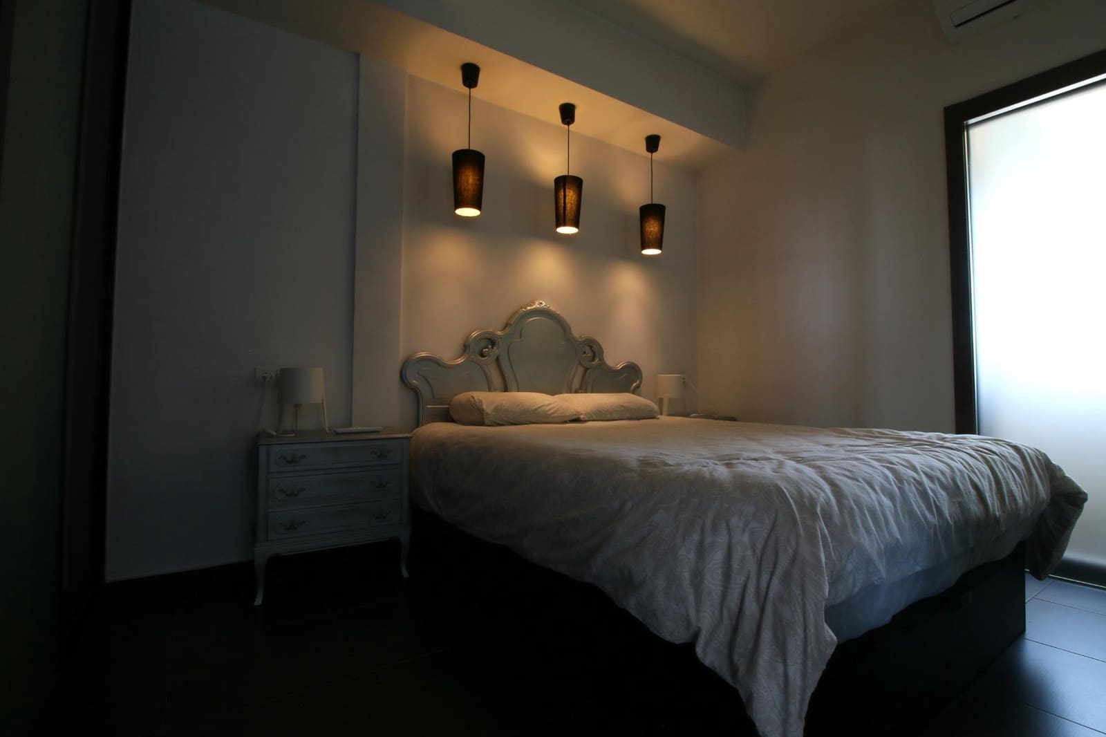 1 sovrum Lägenhet att hyra i Alicante stad - 1 100 € (Ref: 10015618)